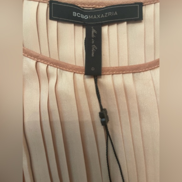 NWT! Brand New BCBGMAXAZRIA Sofi Pleated Dress Size 0. Color: Aprictmstc - Picture 8 of 12